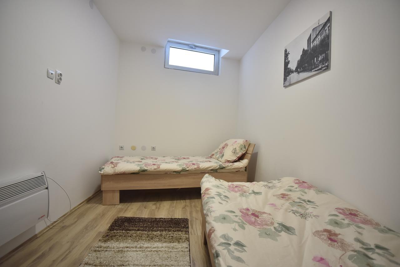 City Center Apartments Pirot Eksteriør bilde
