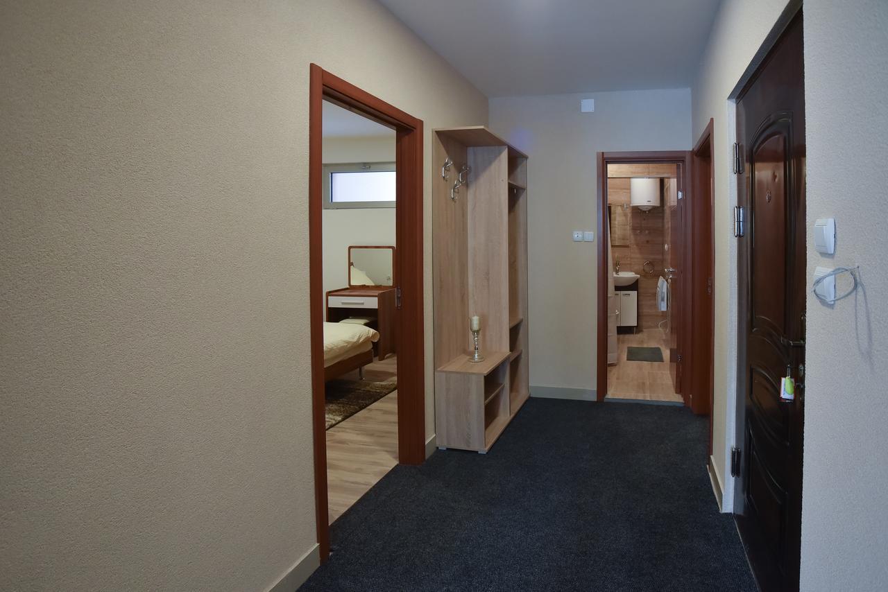 City Center Apartments Pirot Eksteriør bilde
