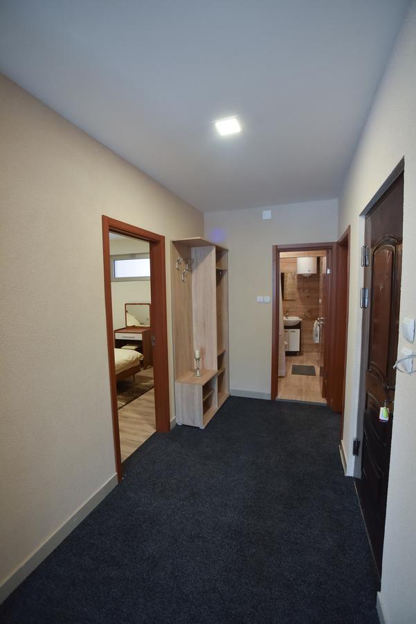 City Center Apartments Pirot Eksteriør bilde
