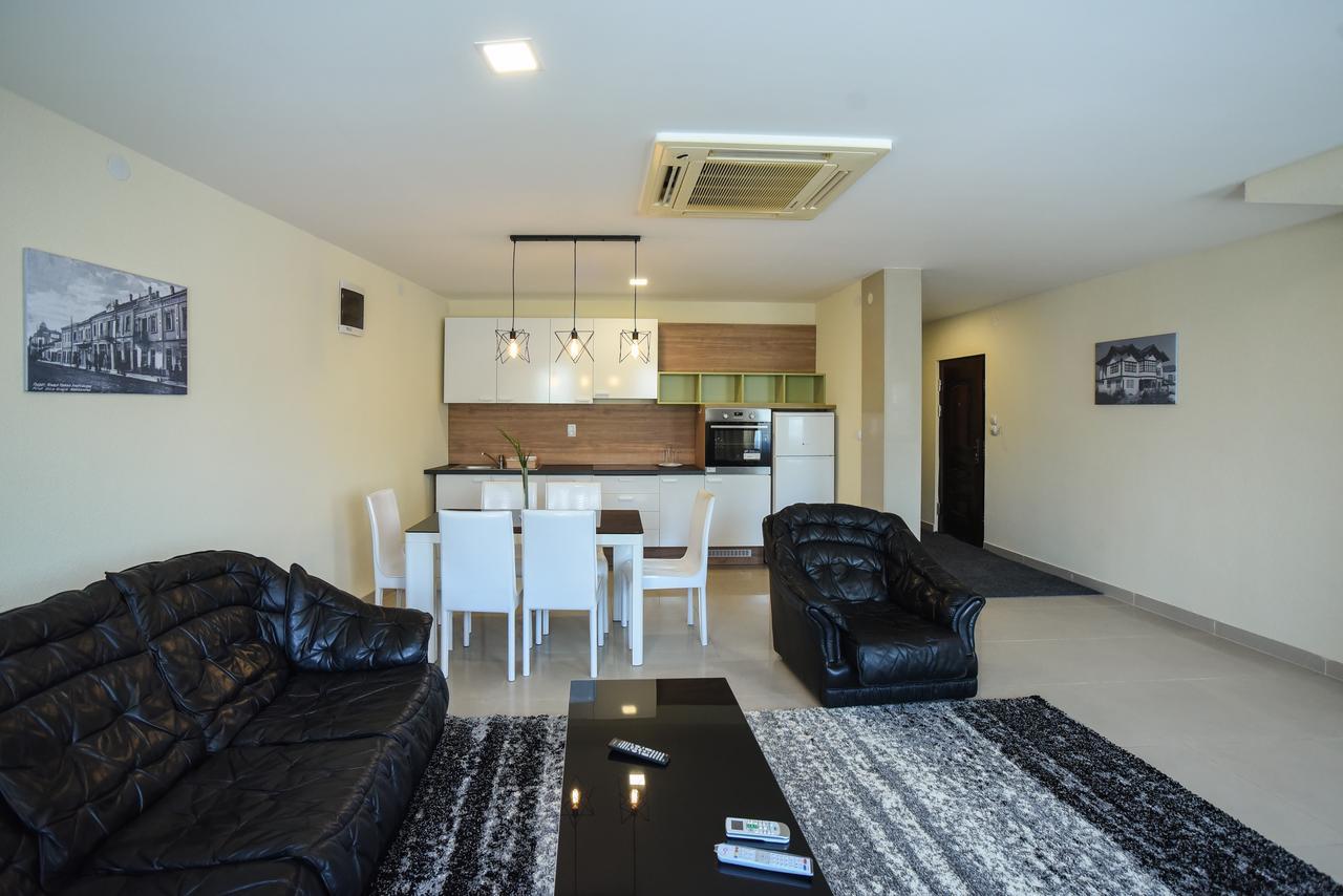 City Center Apartments Pirot Eksteriør bilde