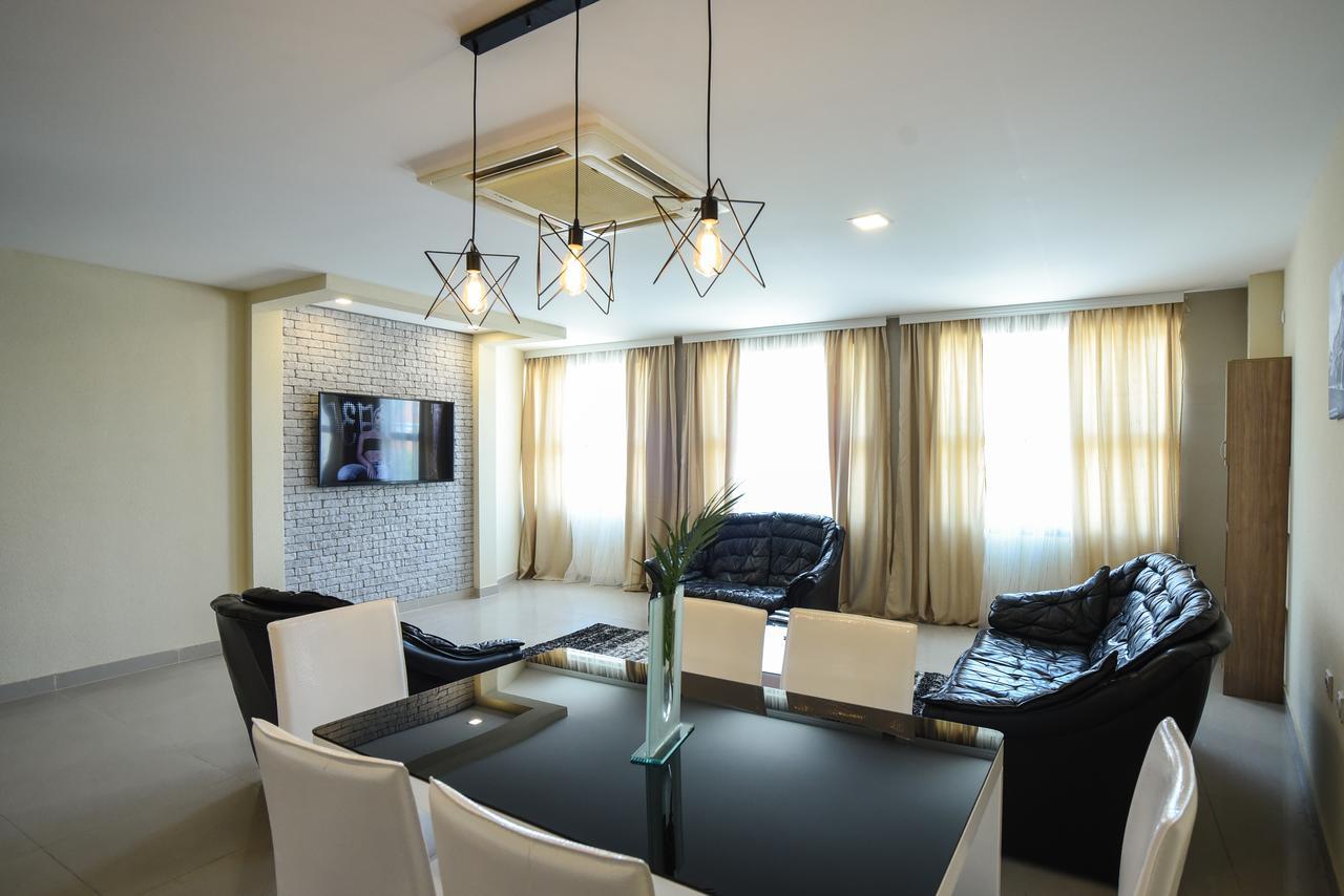 City Center Apartments Pirot Eksteriør bilde