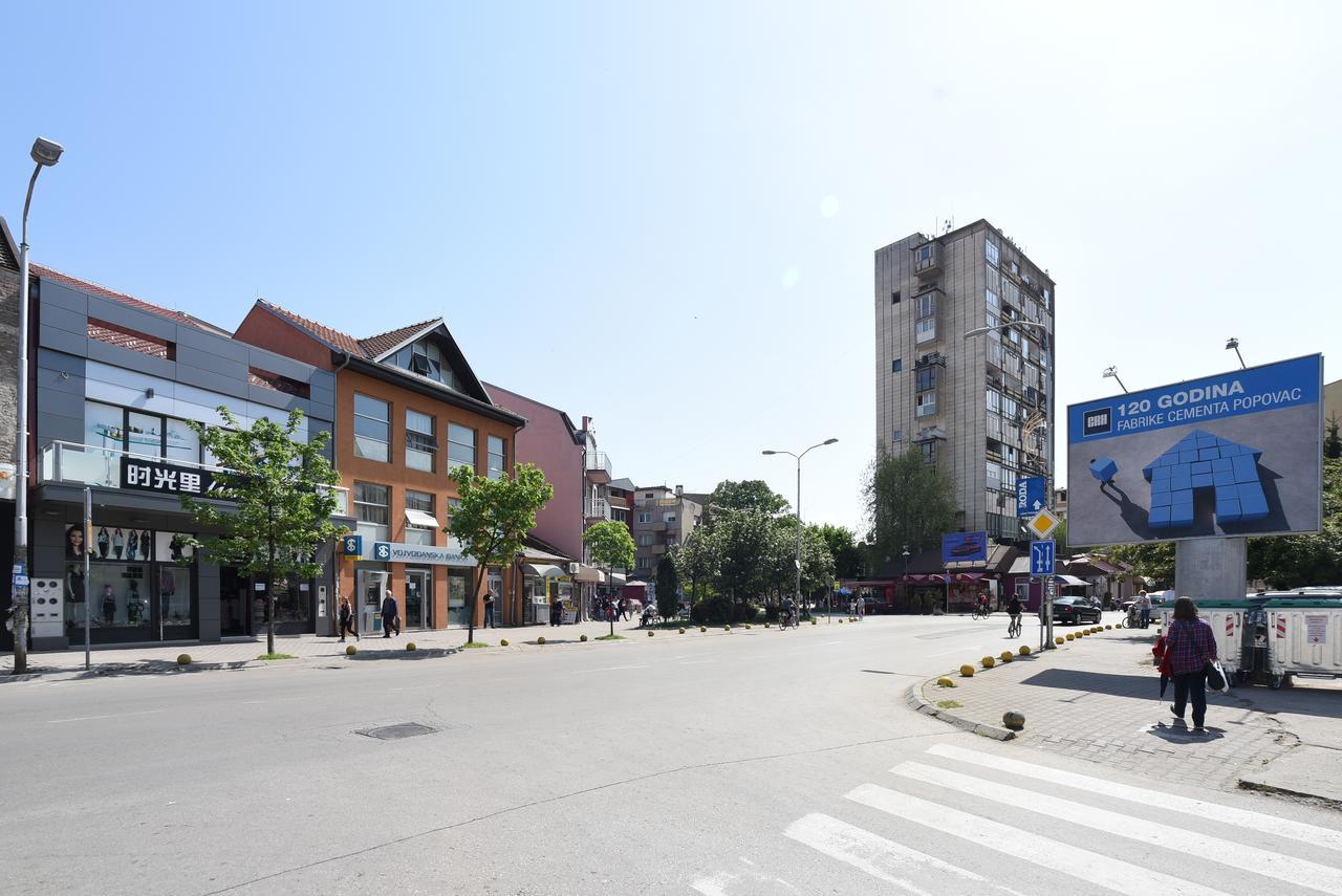 City Center Apartments Pirot Eksteriør bilde