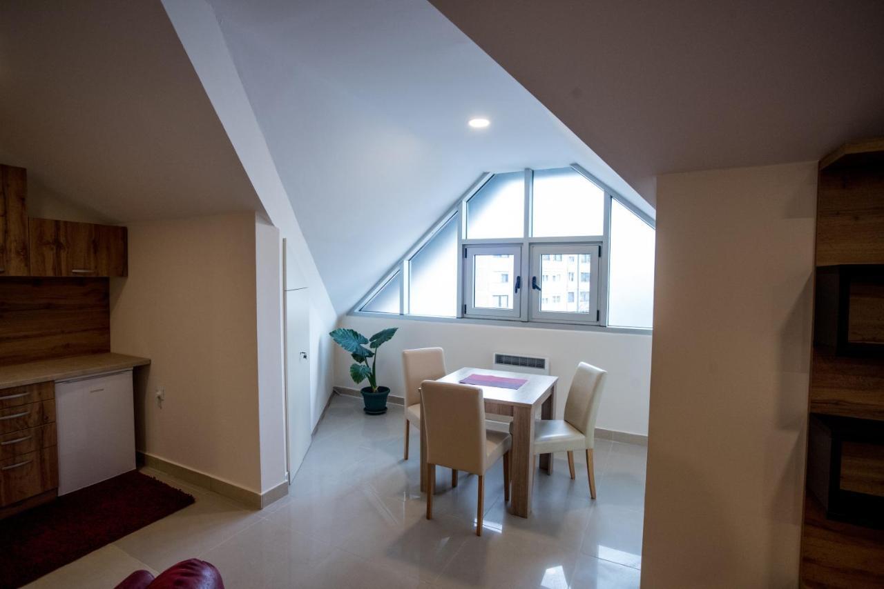 City Center Apartments Pirot Eksteriør bilde