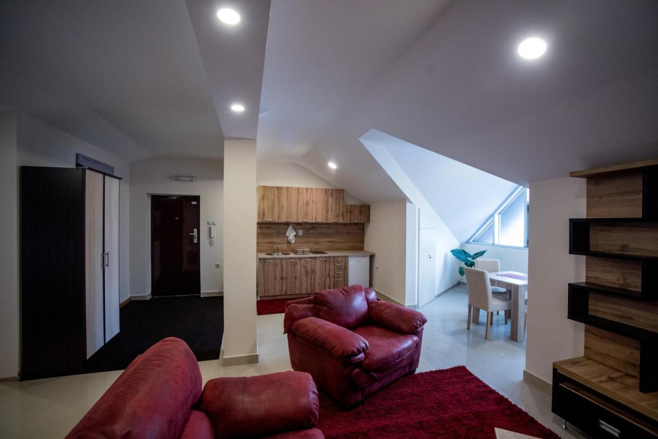 City Center Apartments Pirot Eksteriør bilde