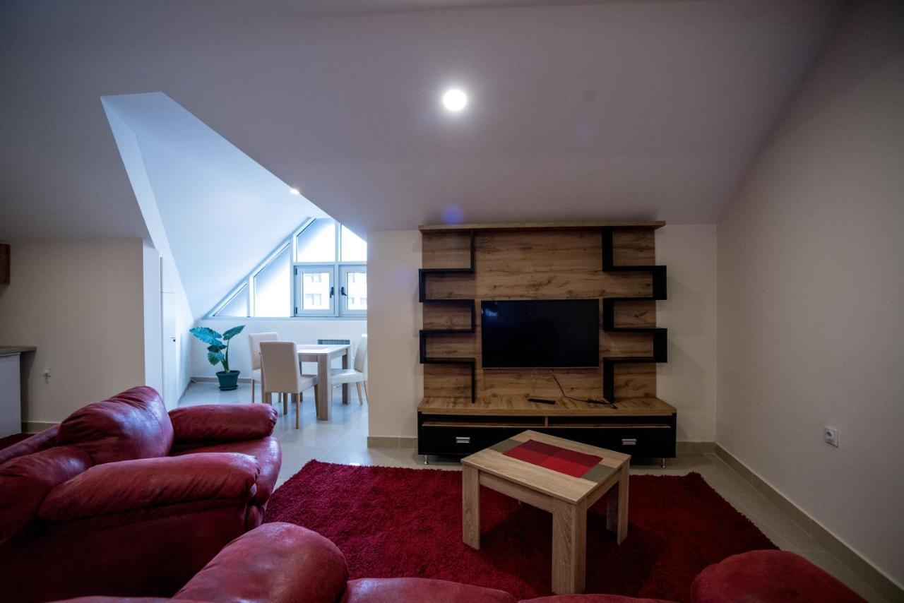 City Center Apartments Pirot Eksteriør bilde